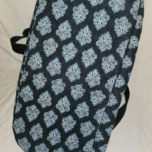 Vera Bradley Retired Pattern Calypso Weekender Bag With Shoulder Strap - Picture 3 of 6
